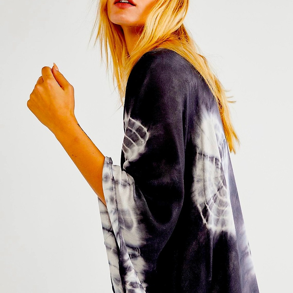 Free People Spellbound Tie Dye Kimono Black One Size NWOT